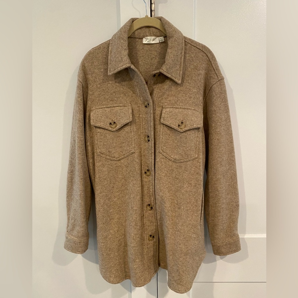 RD Style shacket - XS, great condition
